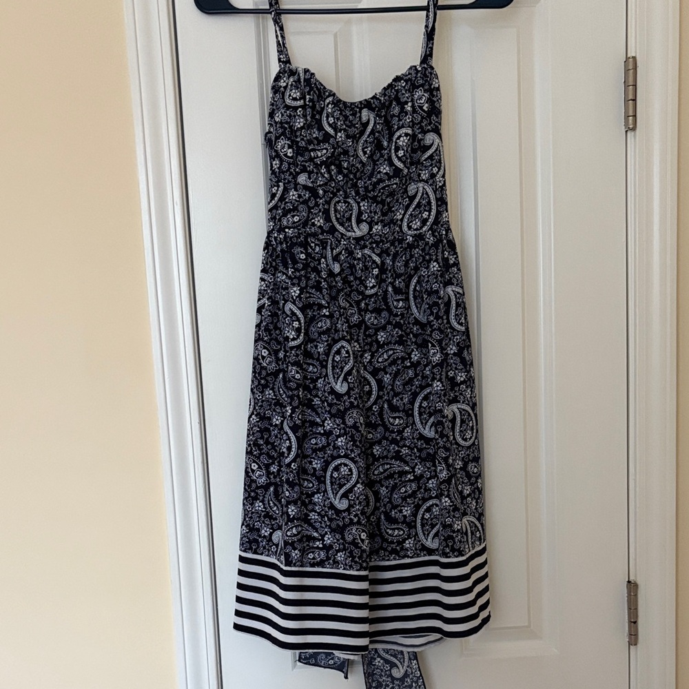 Maurices navy and White Paisley Midi Dress